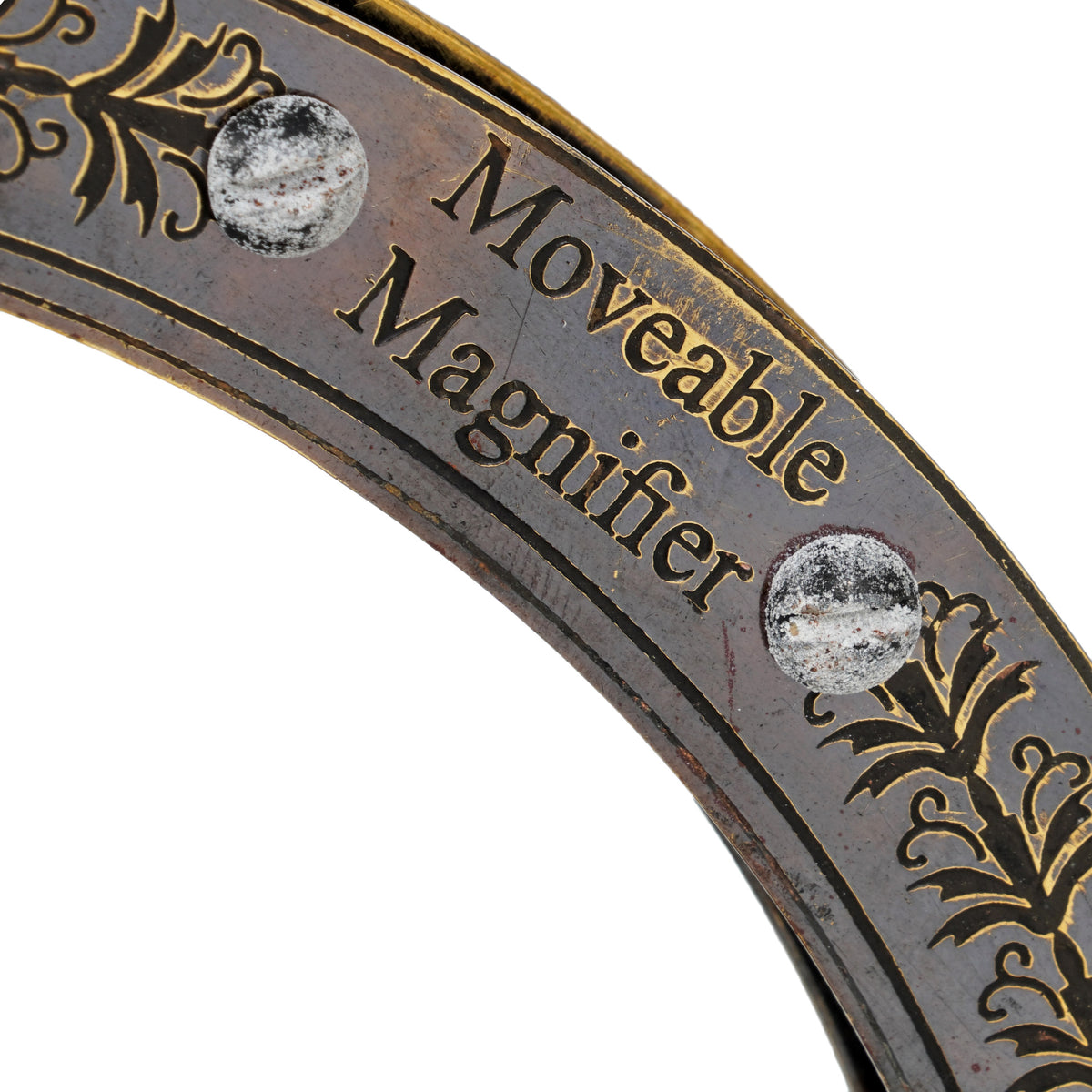 COLLECTOR’S MAGNIFYING GLASS