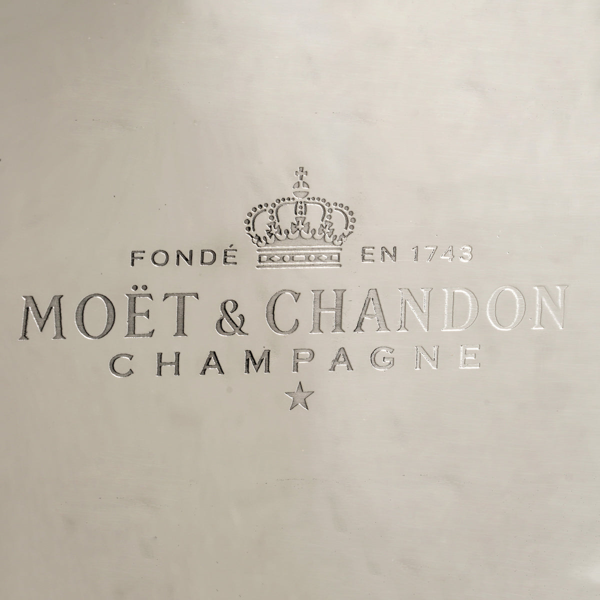 OVAL BAR TRAY "MOET"
